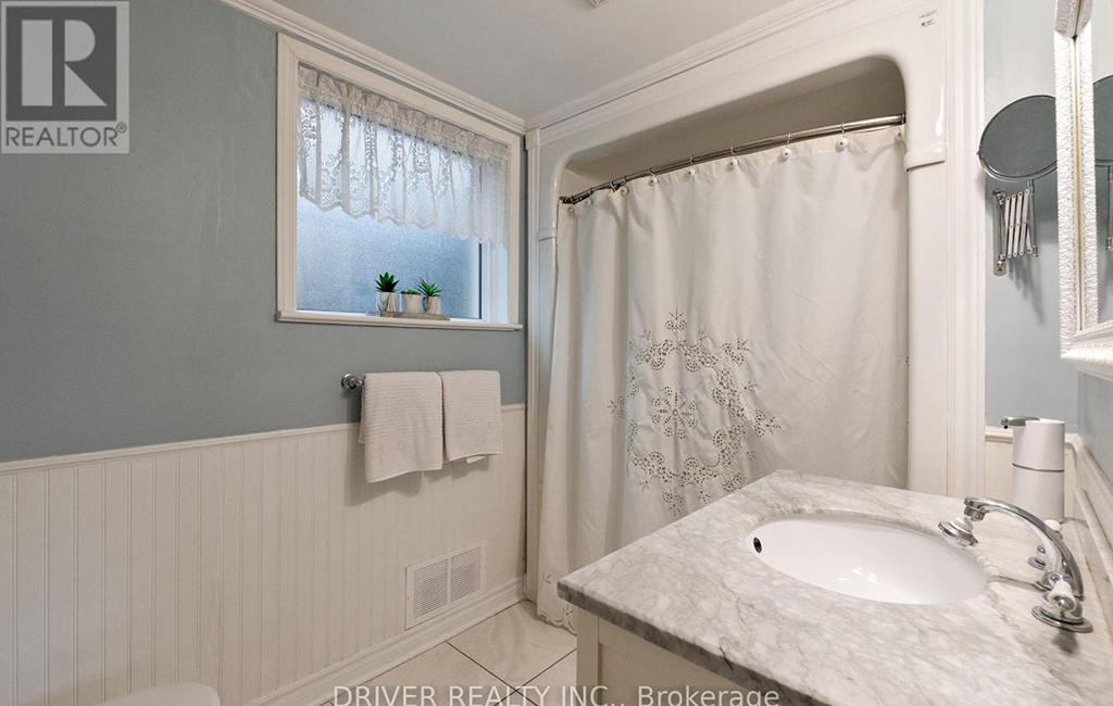 jenny mcmullin - driver realty brokerage sales representative