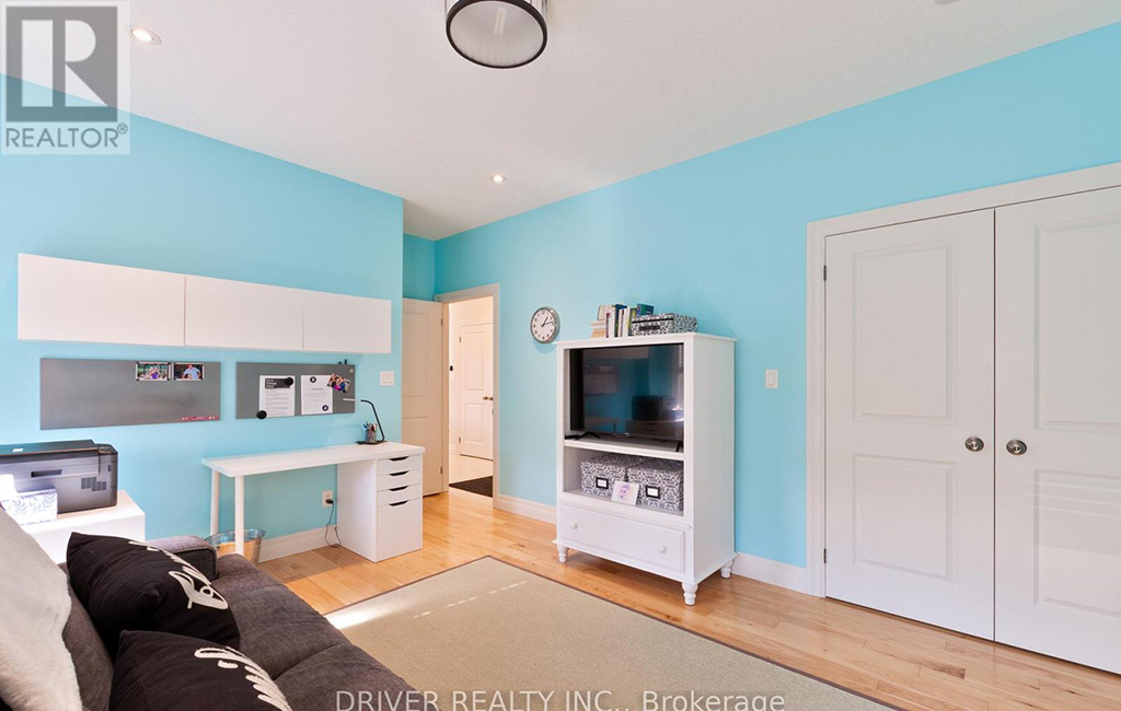 jenny mcmullin - driver realty brokerage sales representative