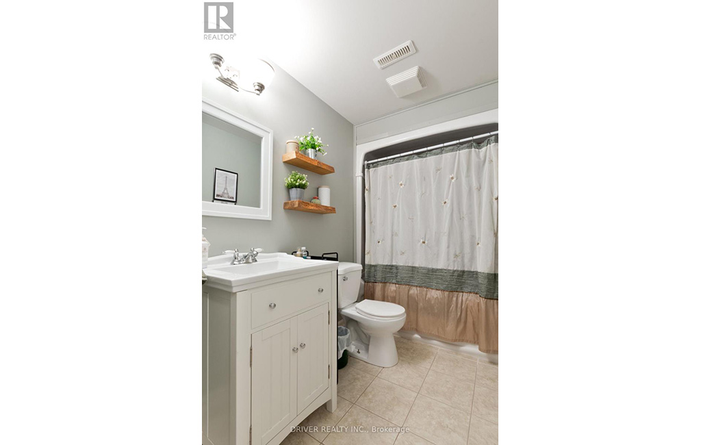 jenny mcmullin - driver realty brokerage sales representative